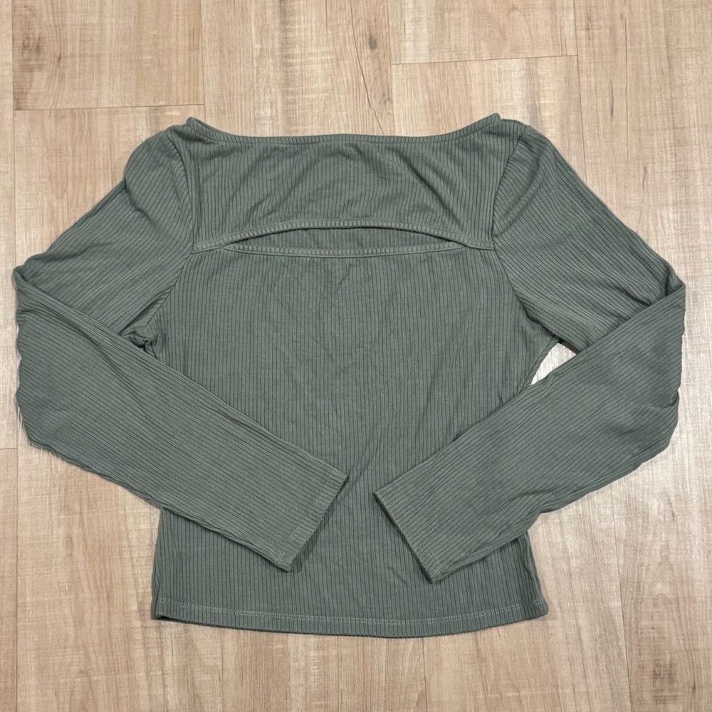 7 For All Mankind Ribbed Long-Sleeve with Front Cutout in Sage Green Boatneck